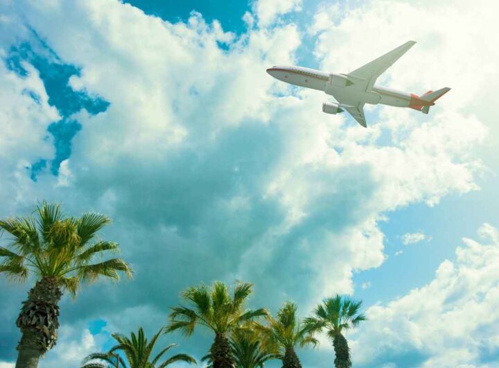 impennata di prezzi per questi beni: le vacanze diventano super costose